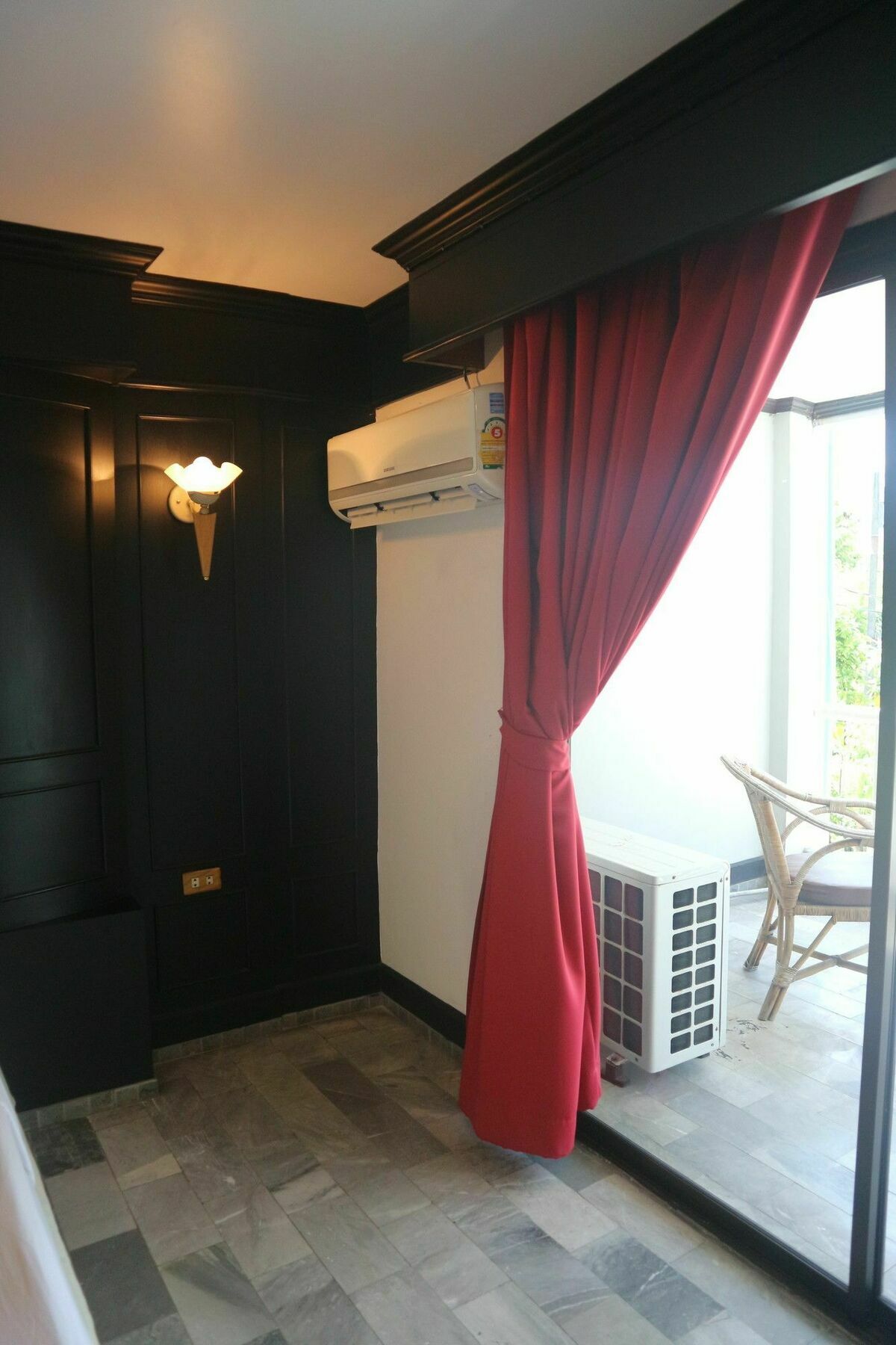 Patong Holiday Dream Hotel Exterior foto