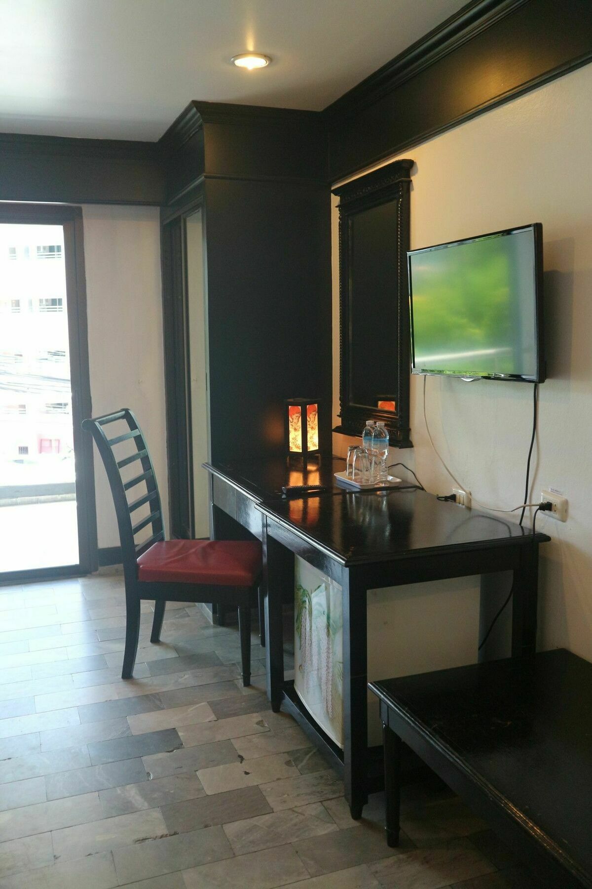 Patong Holiday Dream Hotel Exterior foto